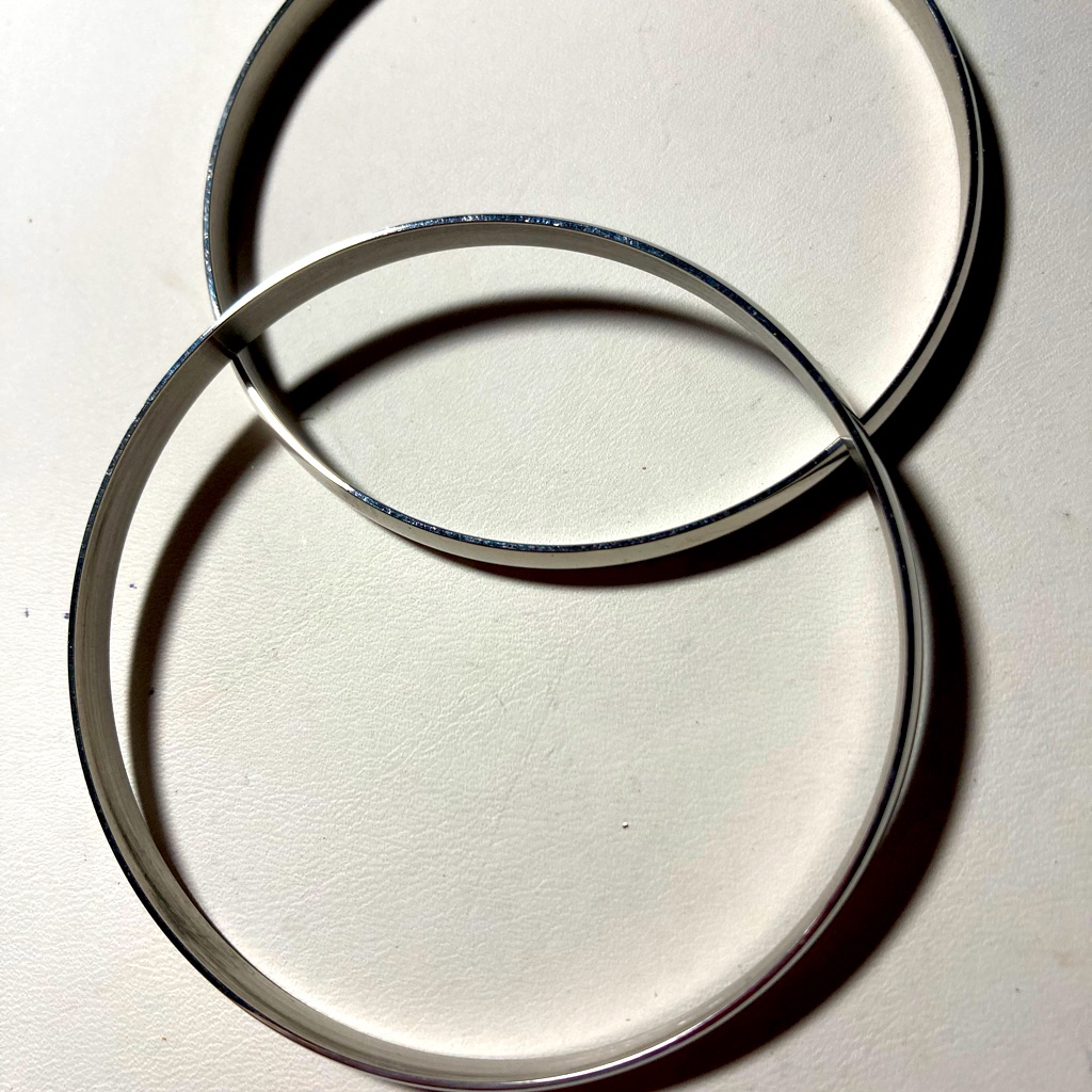 2 Silver Tone Bangle Bracelets 591